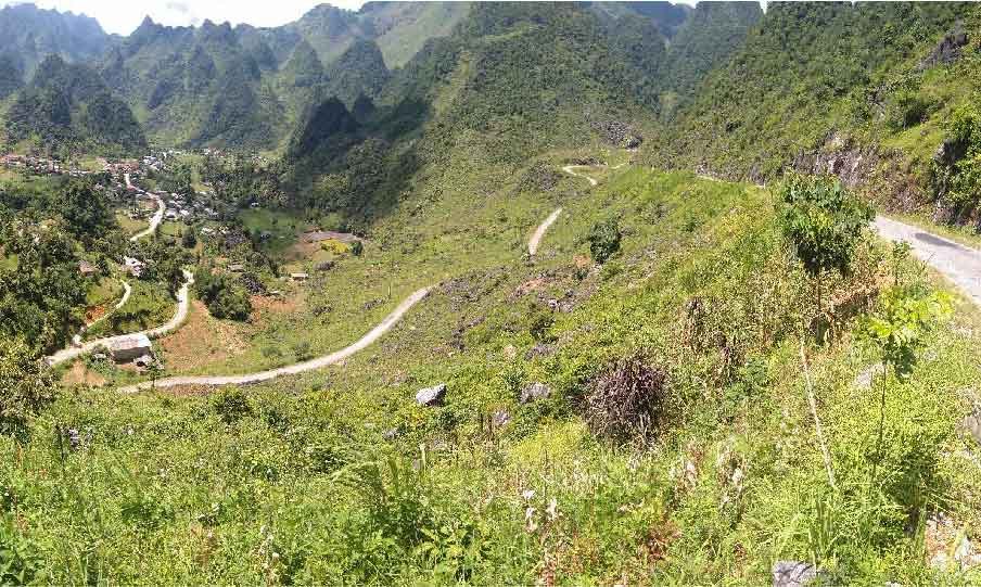 14-Day Northern Vietnam Cycling: Ha Giang, Ban Gioc & Hoang Su Phi